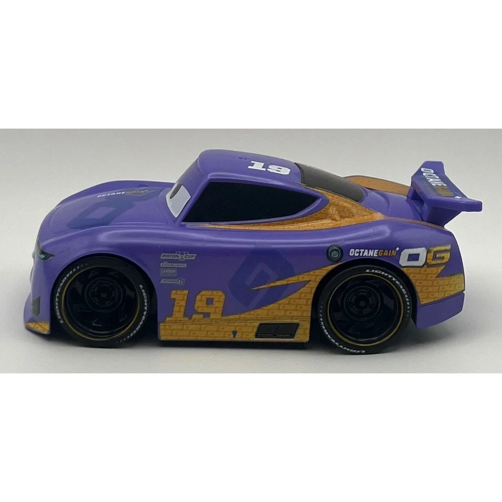 Disney Pixar Cars 3 Turbo Racers Daniel Swervez Octane Gain 19 Purple Car FYX43